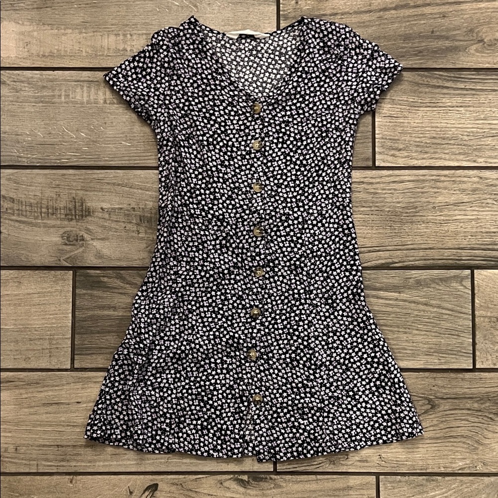 H&M girls Floral Button-Down Dress - Black and White 8